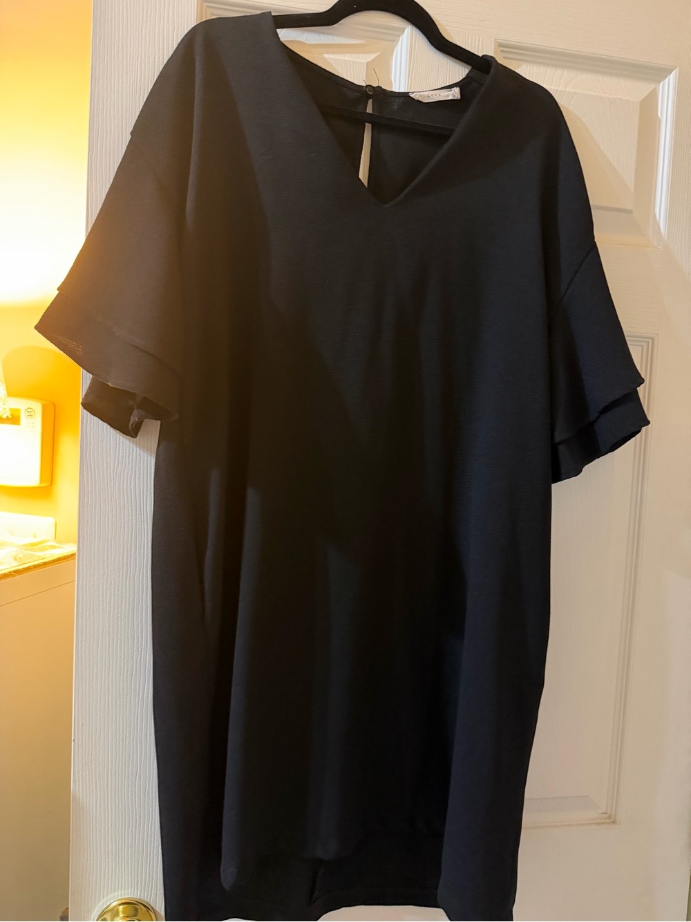 Lush Mini Dress, Black V-Neck Short Sleeve, XL